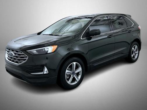 Forged Green Metallic 2022 Ford Edge SEL