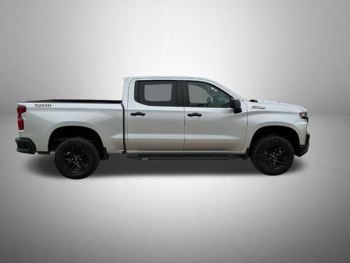 Silver Ice Metallic 2021 Chevrolet Silverado 1500 LT Trail Boss
