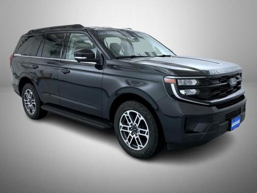 Dark Matter Gray Metallic 2026 Ford Expedition Active