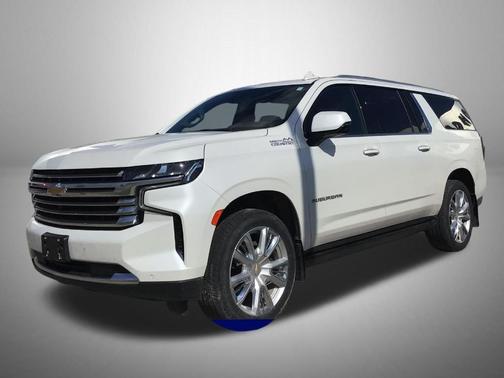 Iridescent Pearl Tricoat 2023 Chevrolet Suburban High Country