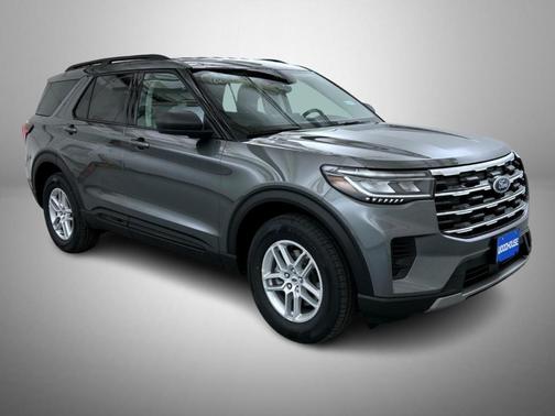 Carbonized Gray Metallic 2026 Ford Explorer Active