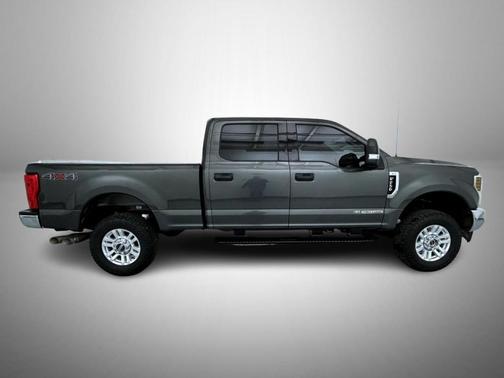 Magnetic 2019 Ford F-250 XLT