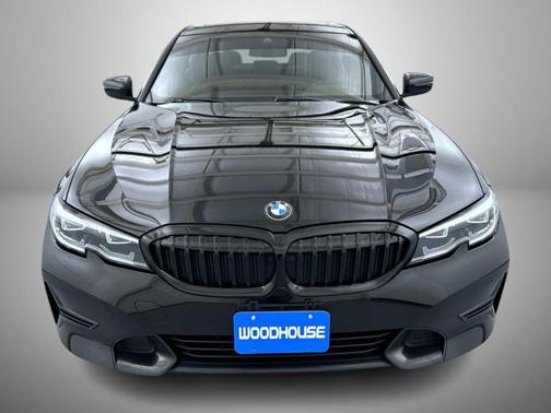 2020 BMW 330 i xDrive