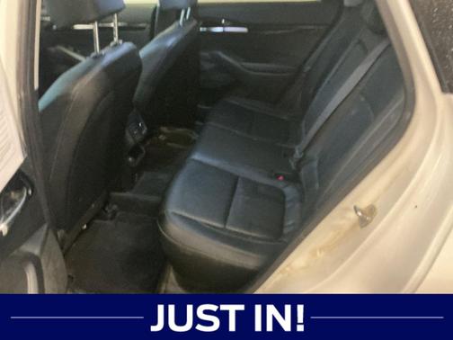 Snow White Pearl 2021 Kia Seltos EX