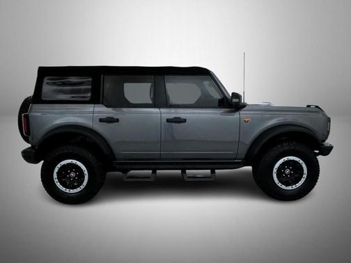 2021 Ford Bronco Badlands