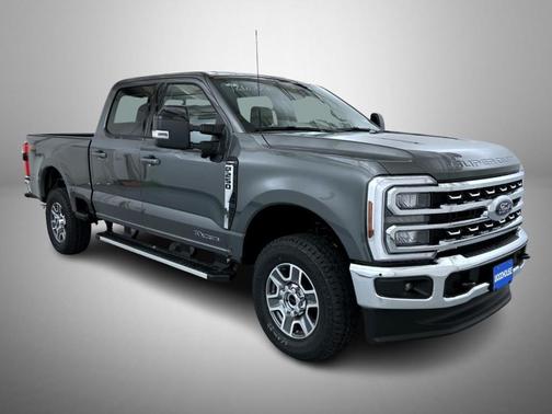 Carbonized Gray Metallic 2026 Ford F-250 Lariat