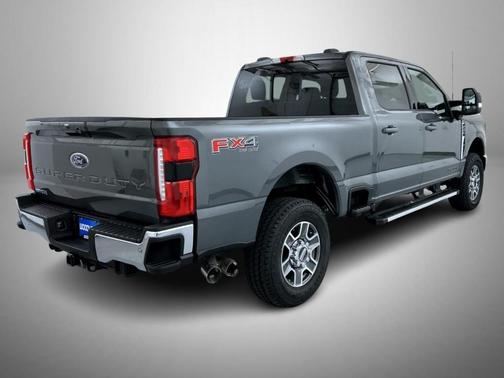 Carbonized Gray Metallic 2026 Ford F-250 Lariat