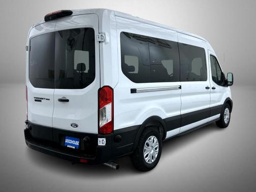 Oxford White 2026 Ford Transit-350 XL