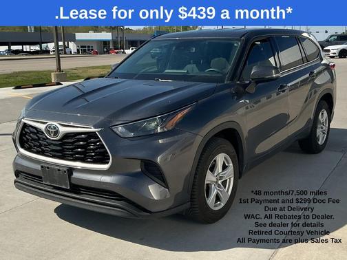 Magnetic Gray Metallic 2022 Toyota Highlander L