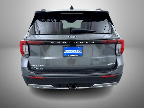 Carbonized Gray Metallic 2026 Ford Explorer Active