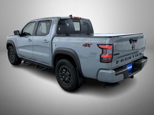 Boulder Gray Metallic 2024 Nissan Frontier PRO-4X