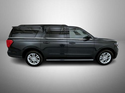 Dark Matter Metallic 2023 Ford Expedition Max XLT