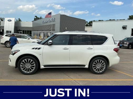 Majestic White 2016 INFINITI QX80 Base