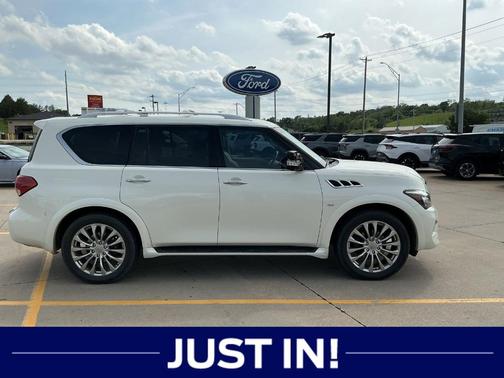 Majestic White 2016 INFINITI QX80 Base