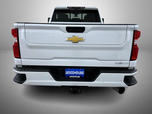 2022 Chevrolet Silverado 2500 High Country