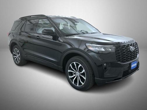 Agate Black Metallic 2026 Ford Explorer ST-Line