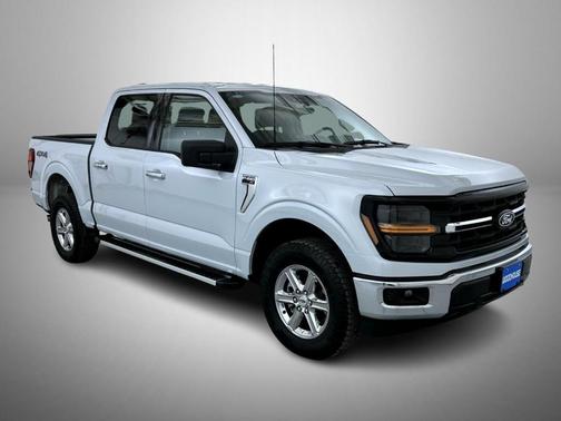 White Metallic 2025 Ford F-150 XLT