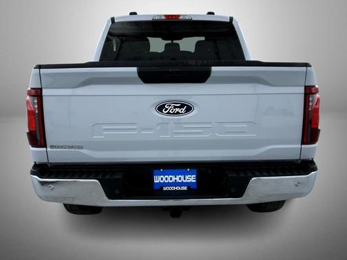 White Metallic 2025 Ford F-150 XLT