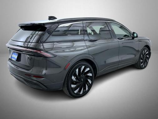 2024 Lincoln Nautilus Black Label