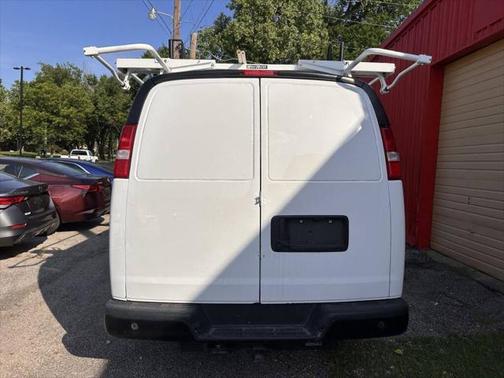 2023 GMC Savana 2500 Work Van