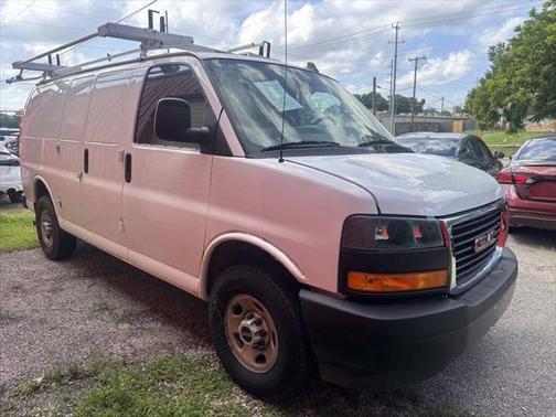 2023 GMC Savana 2500 Work Van