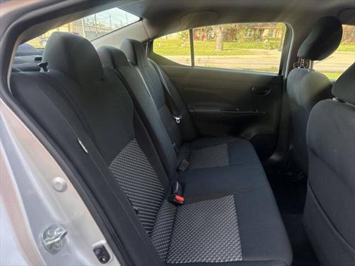 2020 Nissan Versa 1.6 S