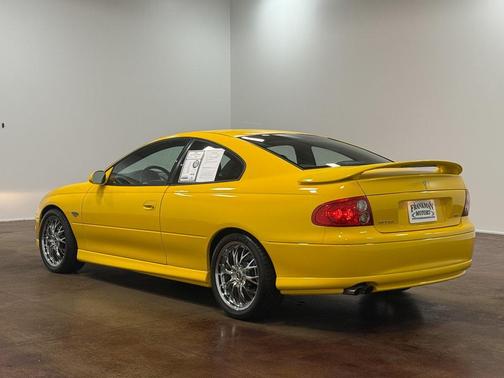 2004 Pontiac GTO Base