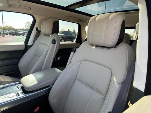 2022 Land Rover Range Rover Sport HSE Silver Edition