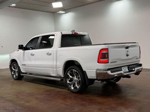 Bright White Clearcoat 2021 RAM 1500 Laramie