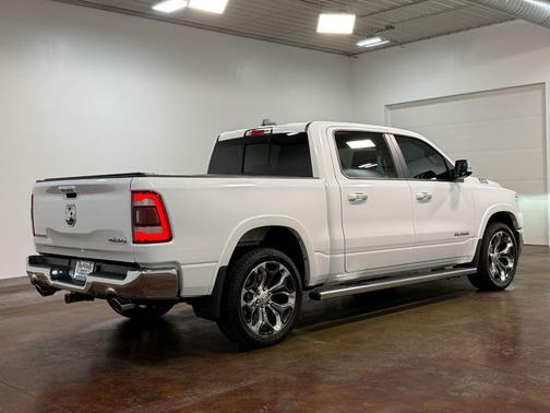 Bright White Clearcoat 2021 RAM 1500 Laramie