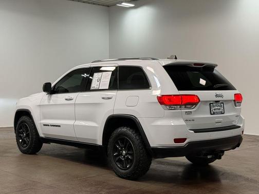 2017 Jeep Grand Cherokee Laredo