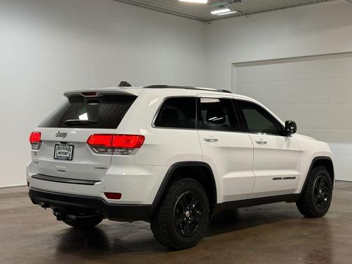 2017 Jeep Grand Cherokee Laredo