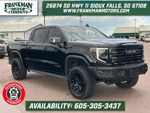 Onyx Black 2023 GMC Sierra 1500 AT4X