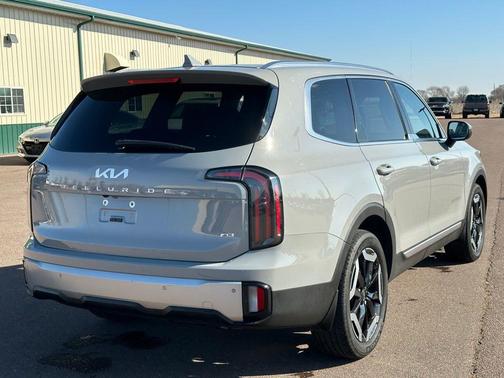 2023 Kia Telluride EX