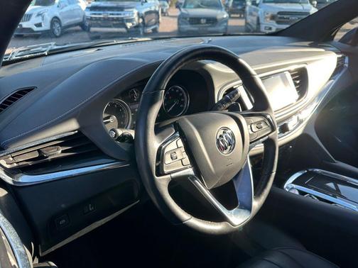 2023 Buick Enclave Essence AWD