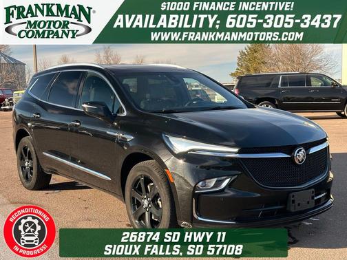 2023 Buick Enclave Essence AWD