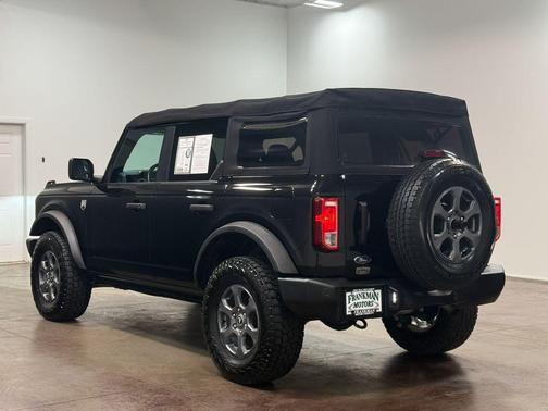Shadow Black 2022 Ford Bronco Big Bend