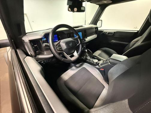 Shadow Black 2022 Ford Bronco Big Bend