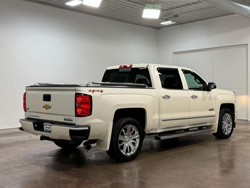 2015 Chevrolet Silverado 1500 High Country