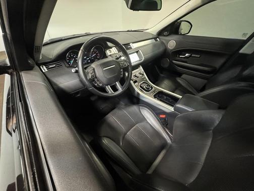 2017 Land Rover Range Rover Evoque SE
