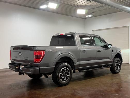 Carbonized Gray Metallic 2023 Ford F-150 XLT