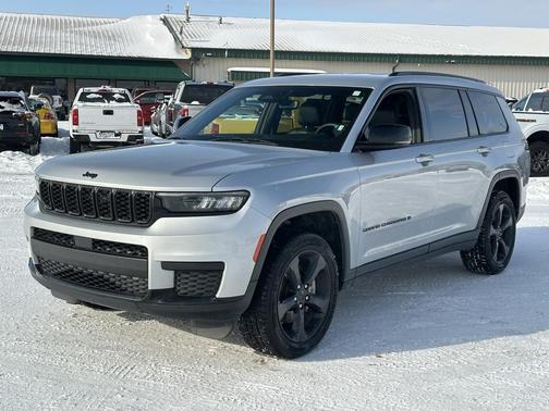 2023 Jeep Grand Cherokee L Altitude