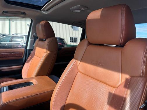 2015 Toyota Tundra Platinum