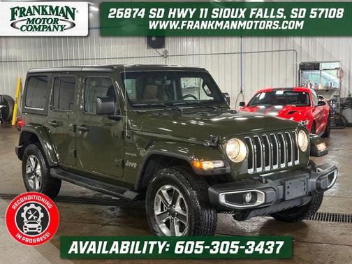 Sarge Green Clearcoat 2023 Jeep Wrangler 4-Door Sahara