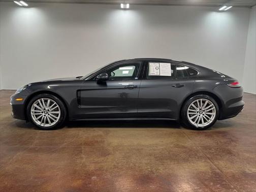 2021 Porsche Panamera 4