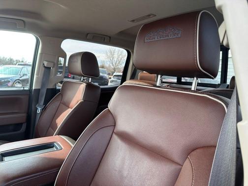 Deep Ocean Blue Metallic 2015 Chevrolet Silverado 2500 High Country