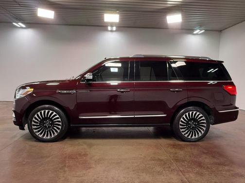 2021 Lincoln Navigator Black Label