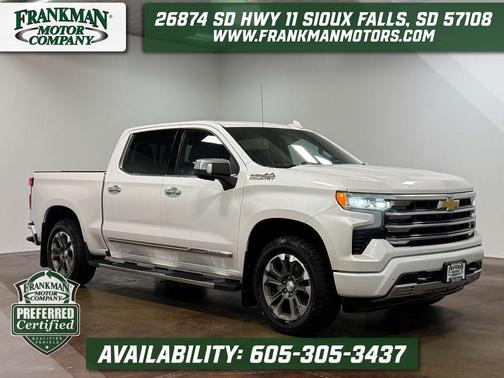 Iridescent Pearl Tricoat 2023 Chevrolet Silverado 1500 High Country