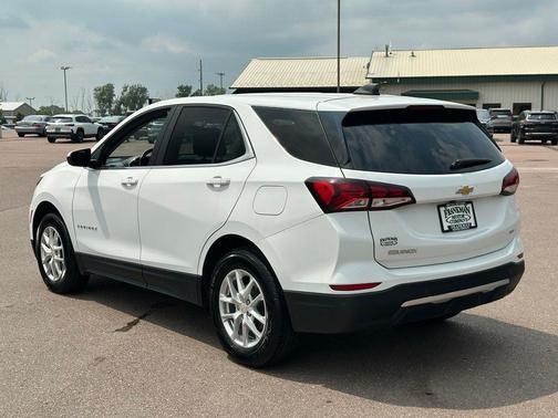 Summit White 2024 Chevrolet Equinox 1LT