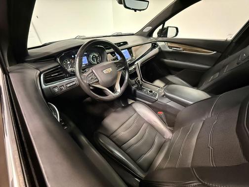 2023 Cadillac XT6 Premium Luxury AWD